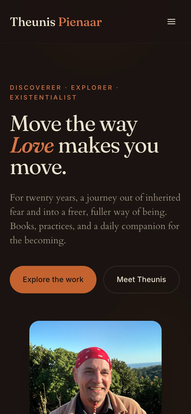 The theunispienaar.com homepage on a phone.